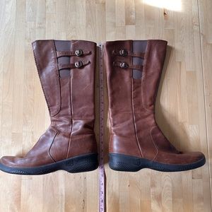 Keens Tall Calf height leather boots